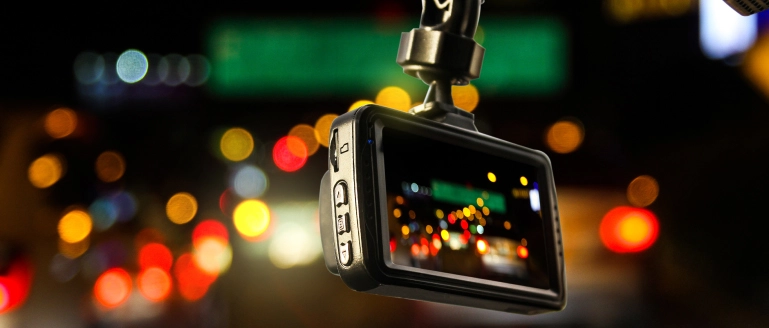 Dash cam features - Low-light-recording