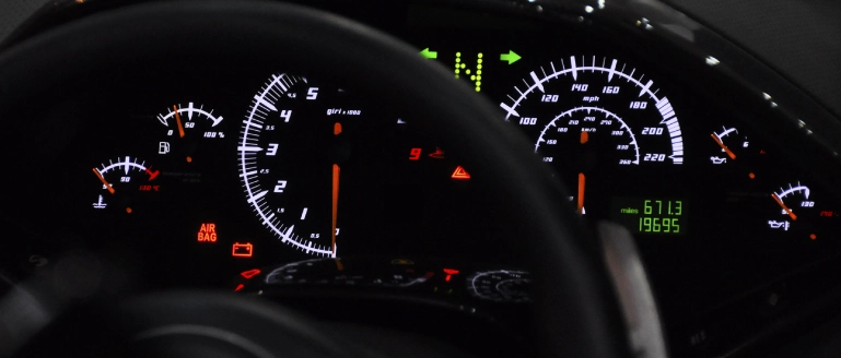 Preparing Your vehicle - dimming your dashboard Preparing Your vehicle - dimming your dashboard